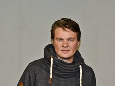 pressefoto-michel-brandt--1140x1346.jpg